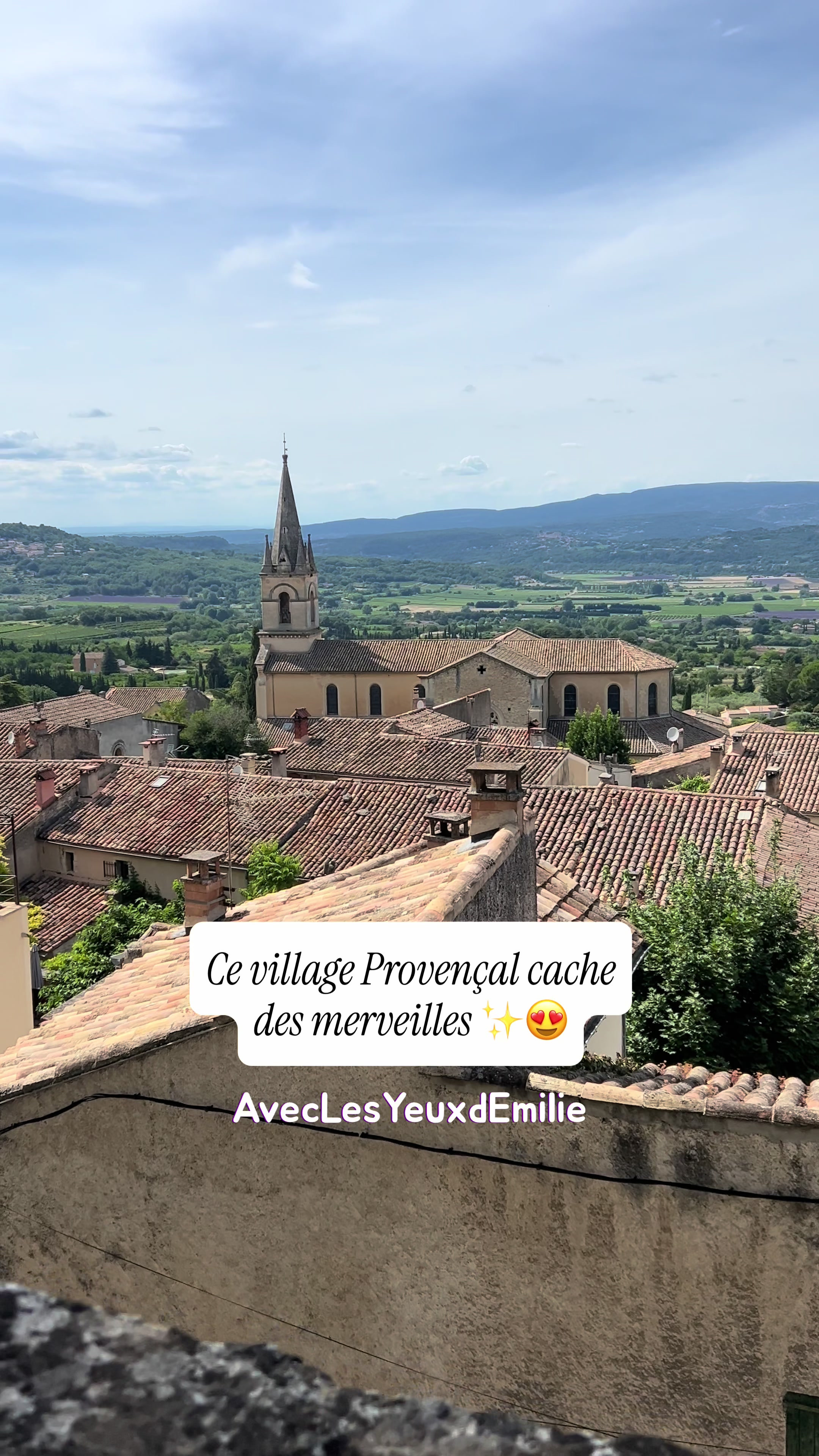 @AveclesyeuxdEmilie
