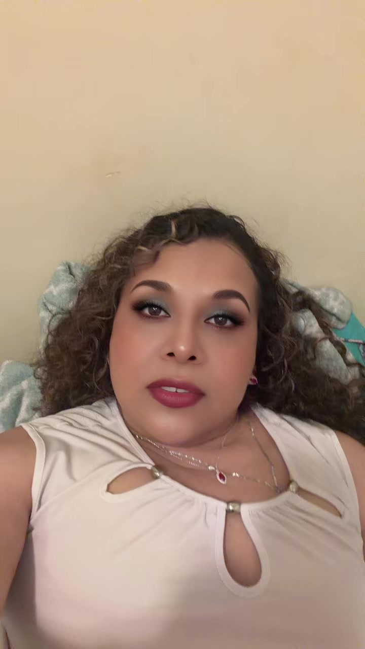 @Sofia Hernandez8072