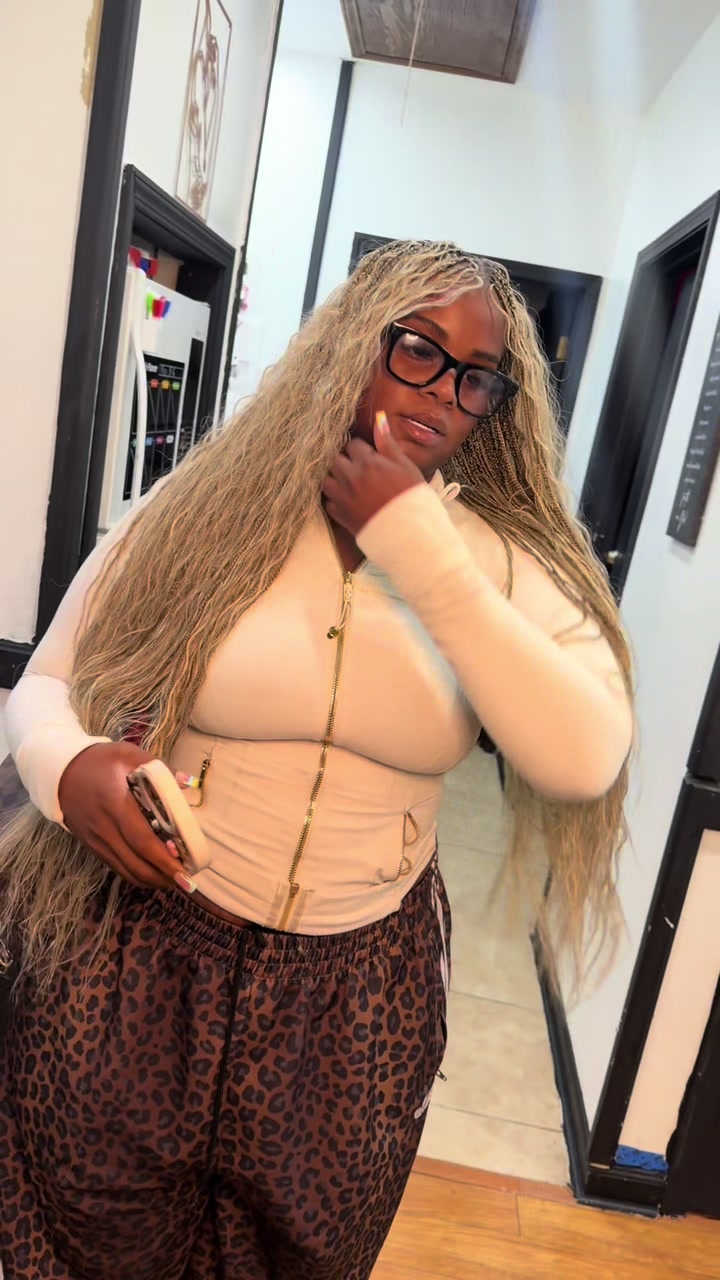 @knicolebraidbar