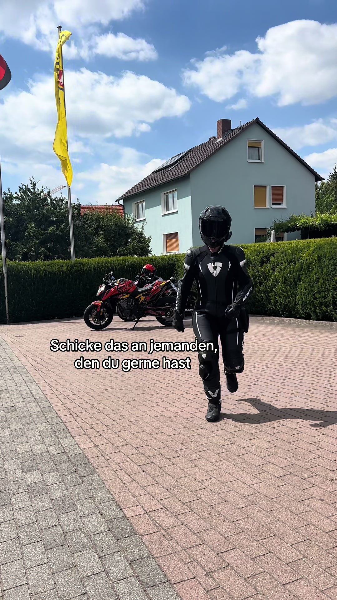 @moto_brownie