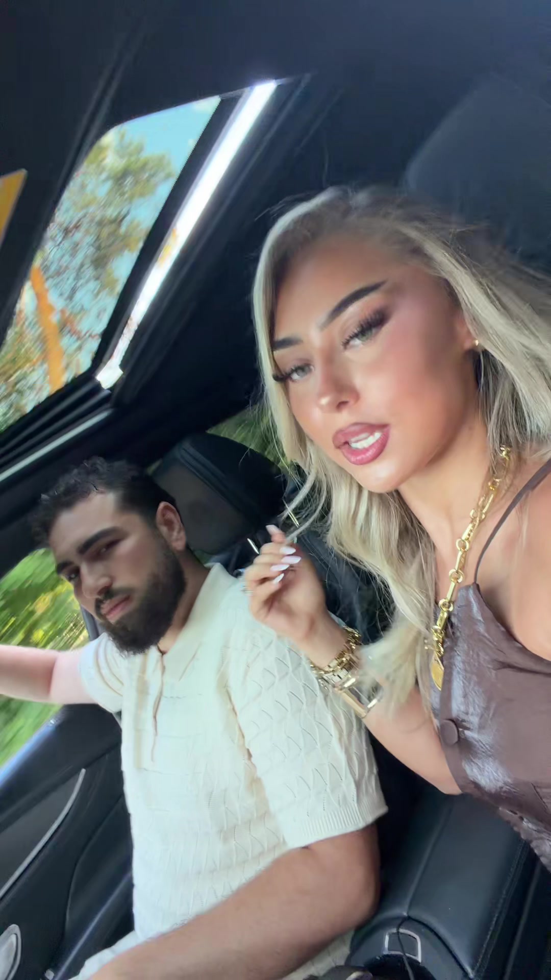 @selinaaaa.deariii