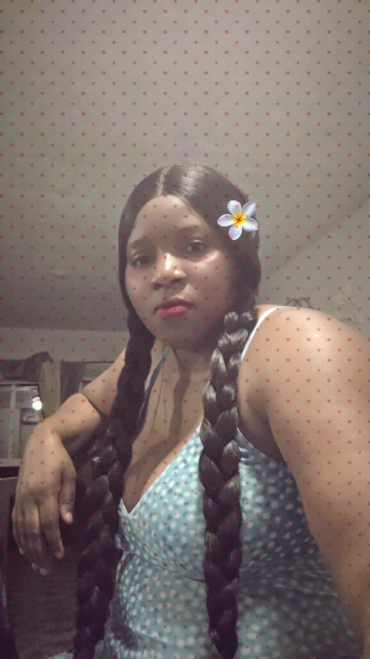 @Eveline Cemexant
