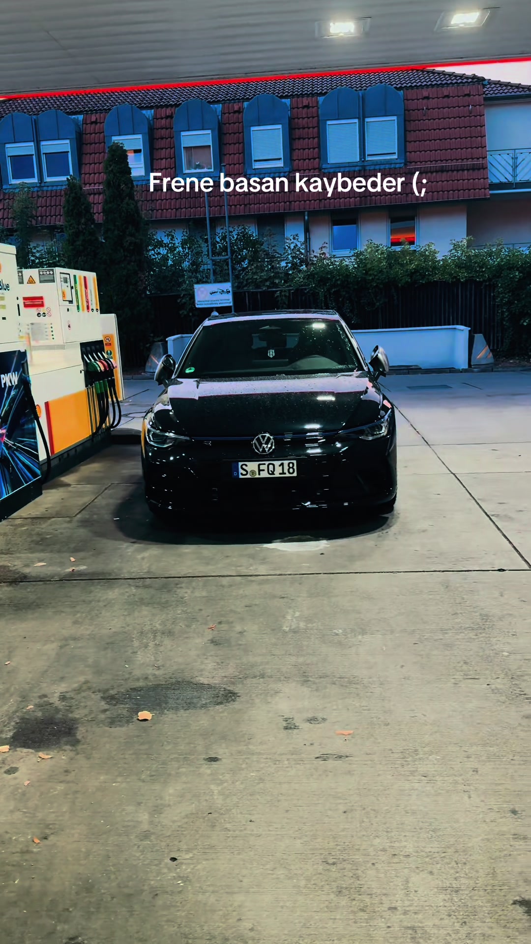 @F18