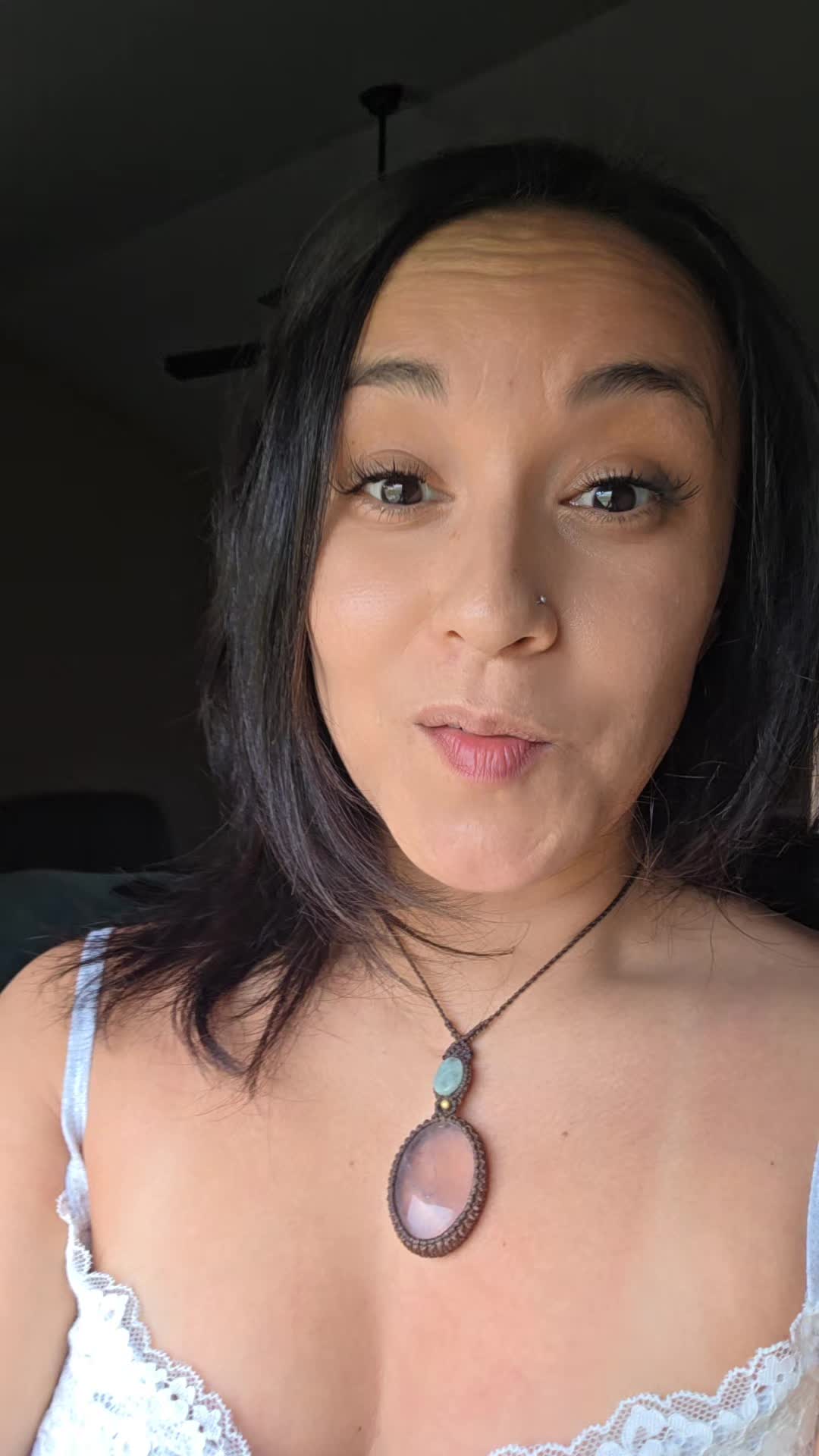 @Ask_Ashley479