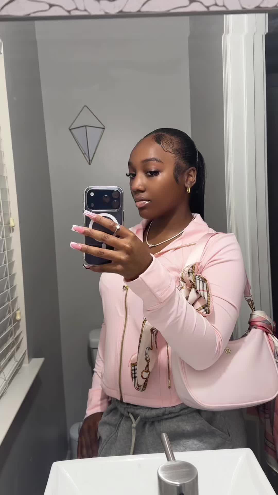@Micaela🎀