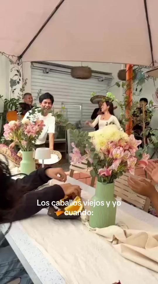 @Lucesita🦋