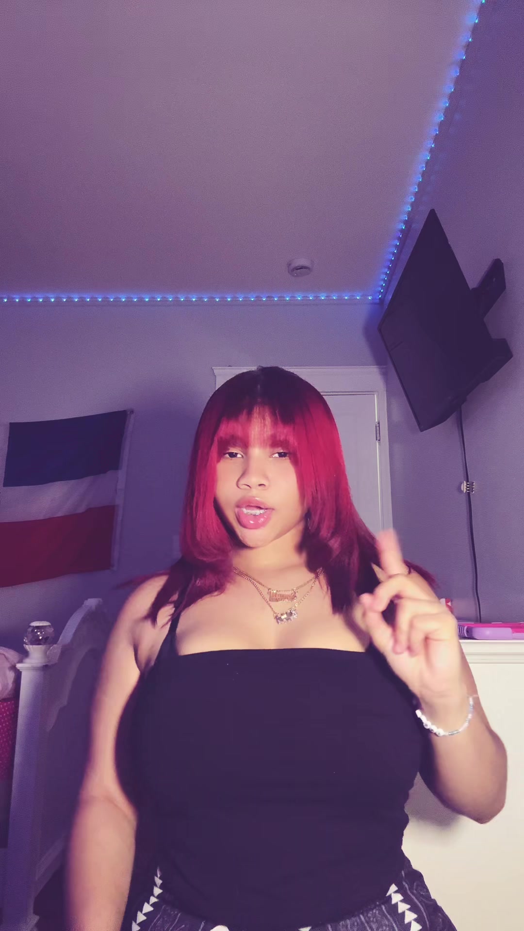@Meli_compay😻👹👹