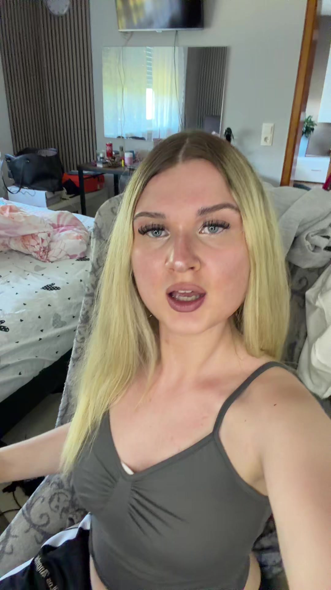 @𝒮𝒶𝒷𝒾𝓃𝑒