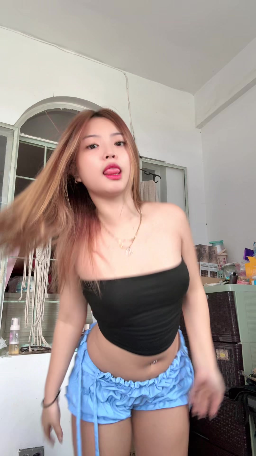 @Sofhia