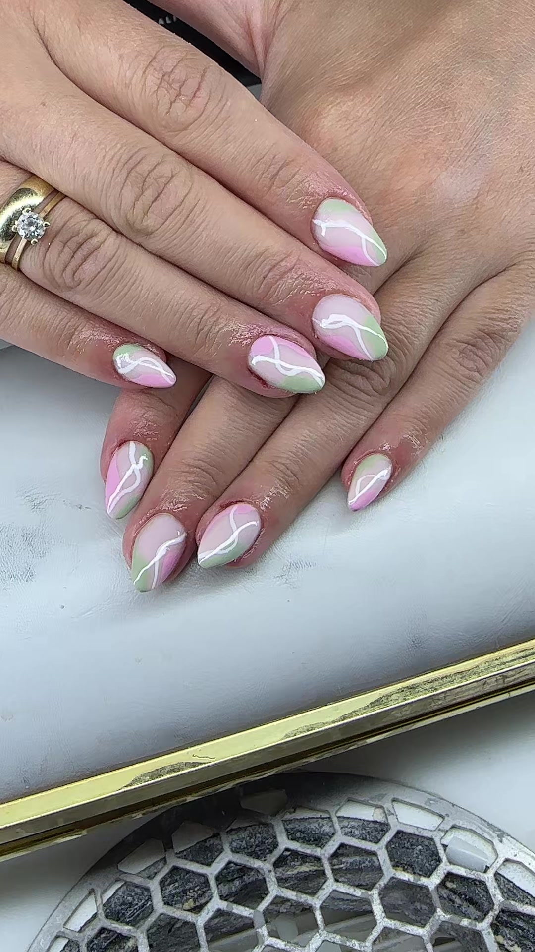 @Hairartist_nails