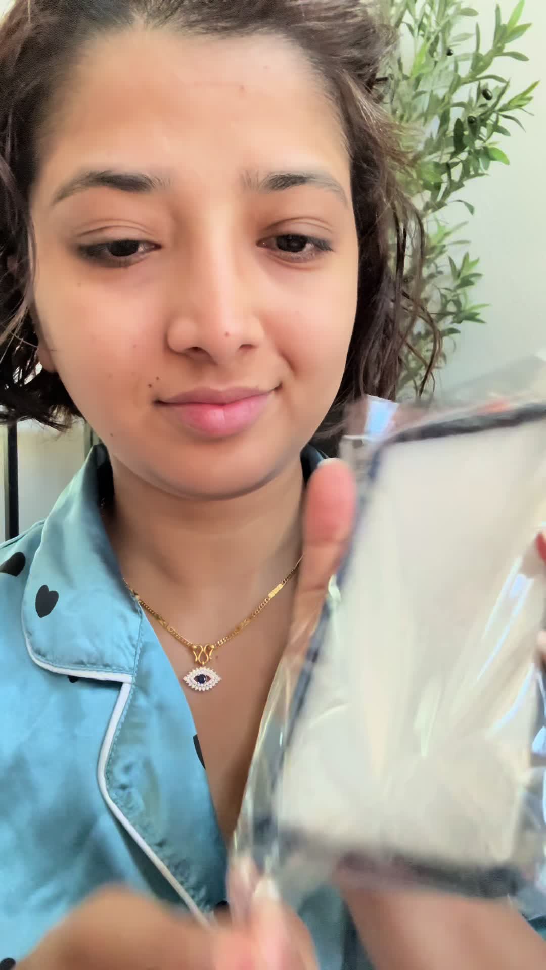 @𝐼𝓈𝒽𝒾𝓂✨| content creator