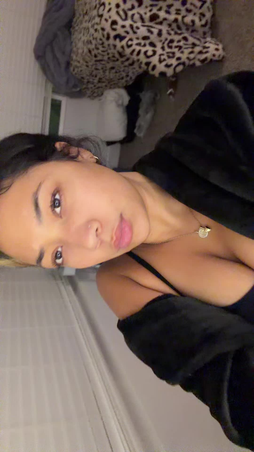 @canuliv4m3