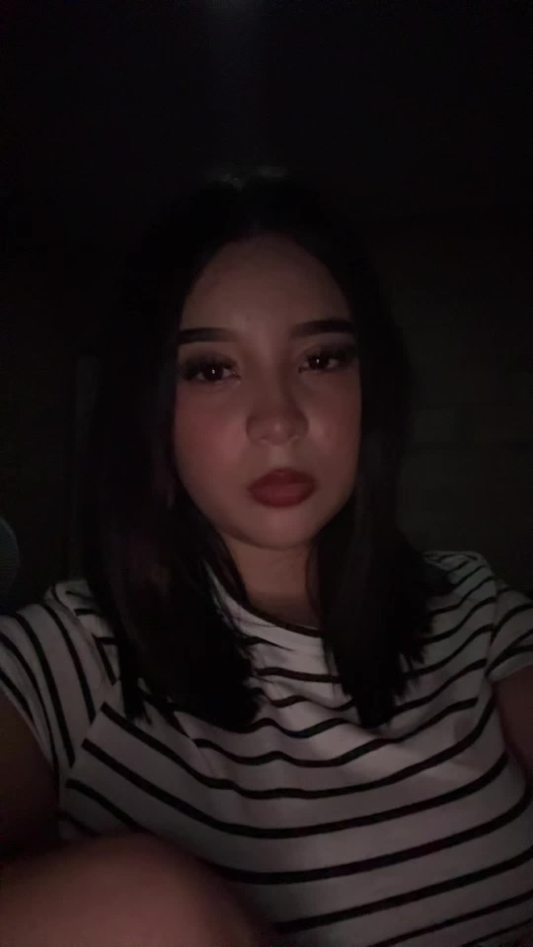 @mía millón🦇