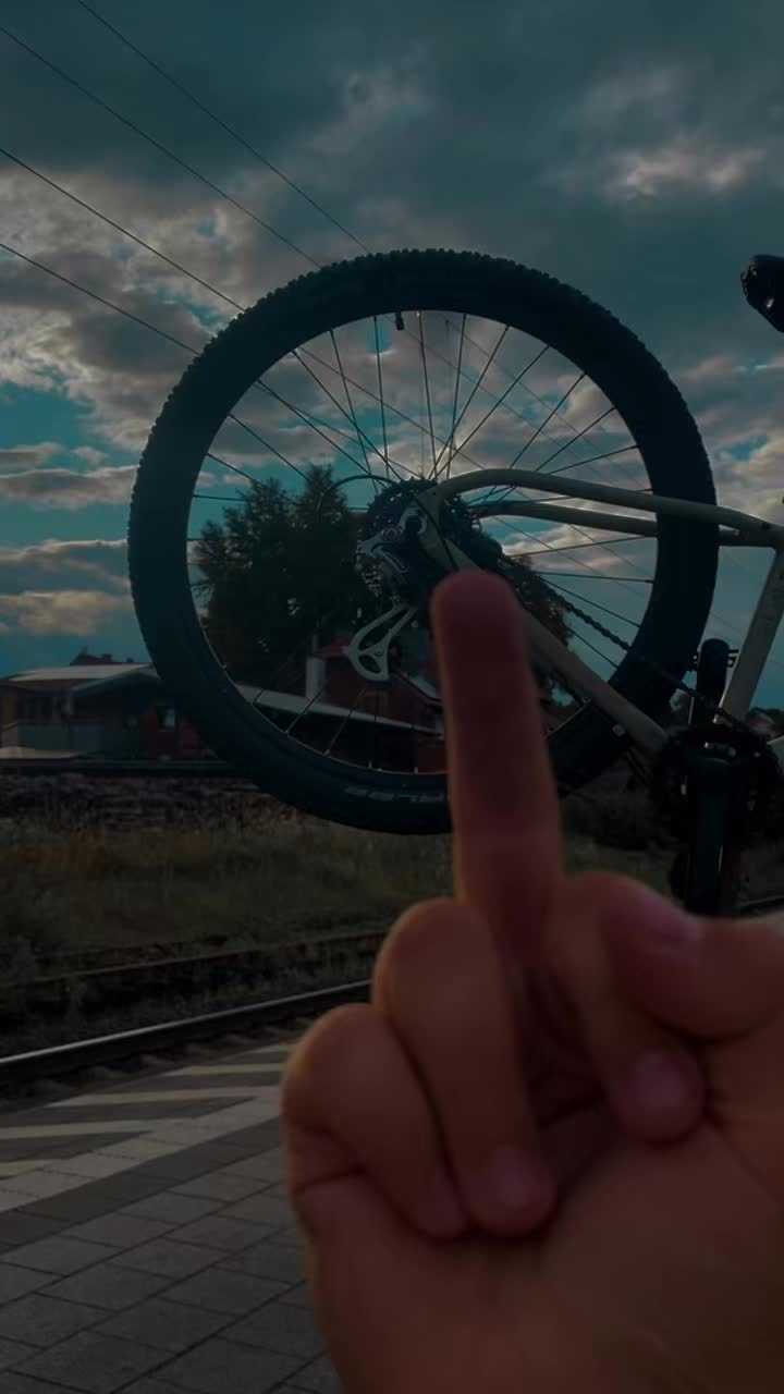 @M‘🌊