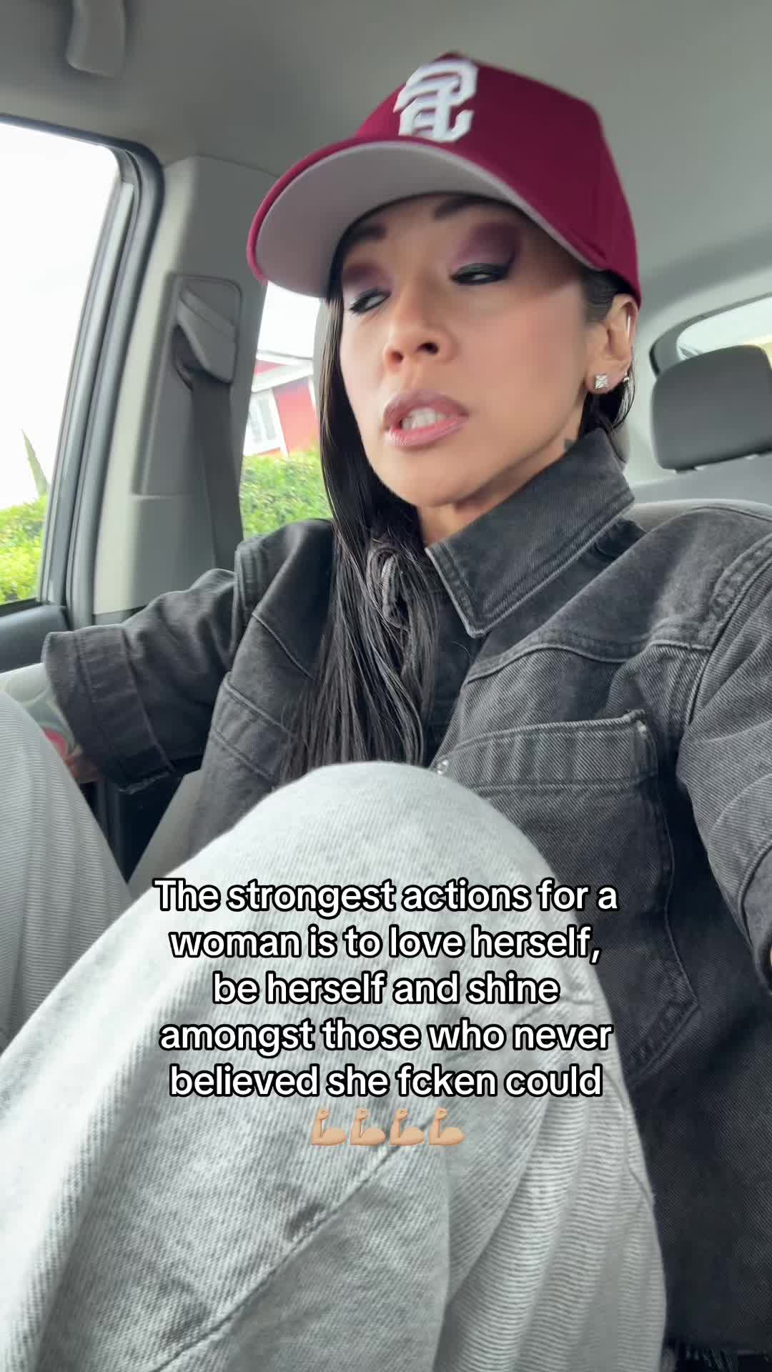 @JV 🙋🏻&zwj;♀️