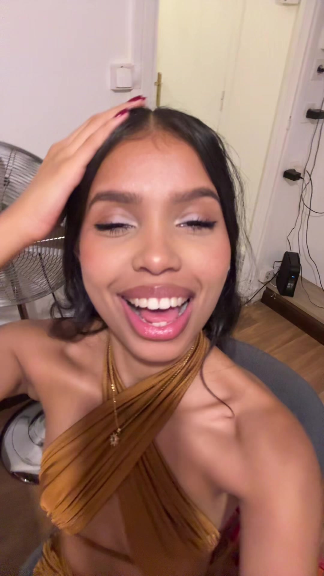 @Sa