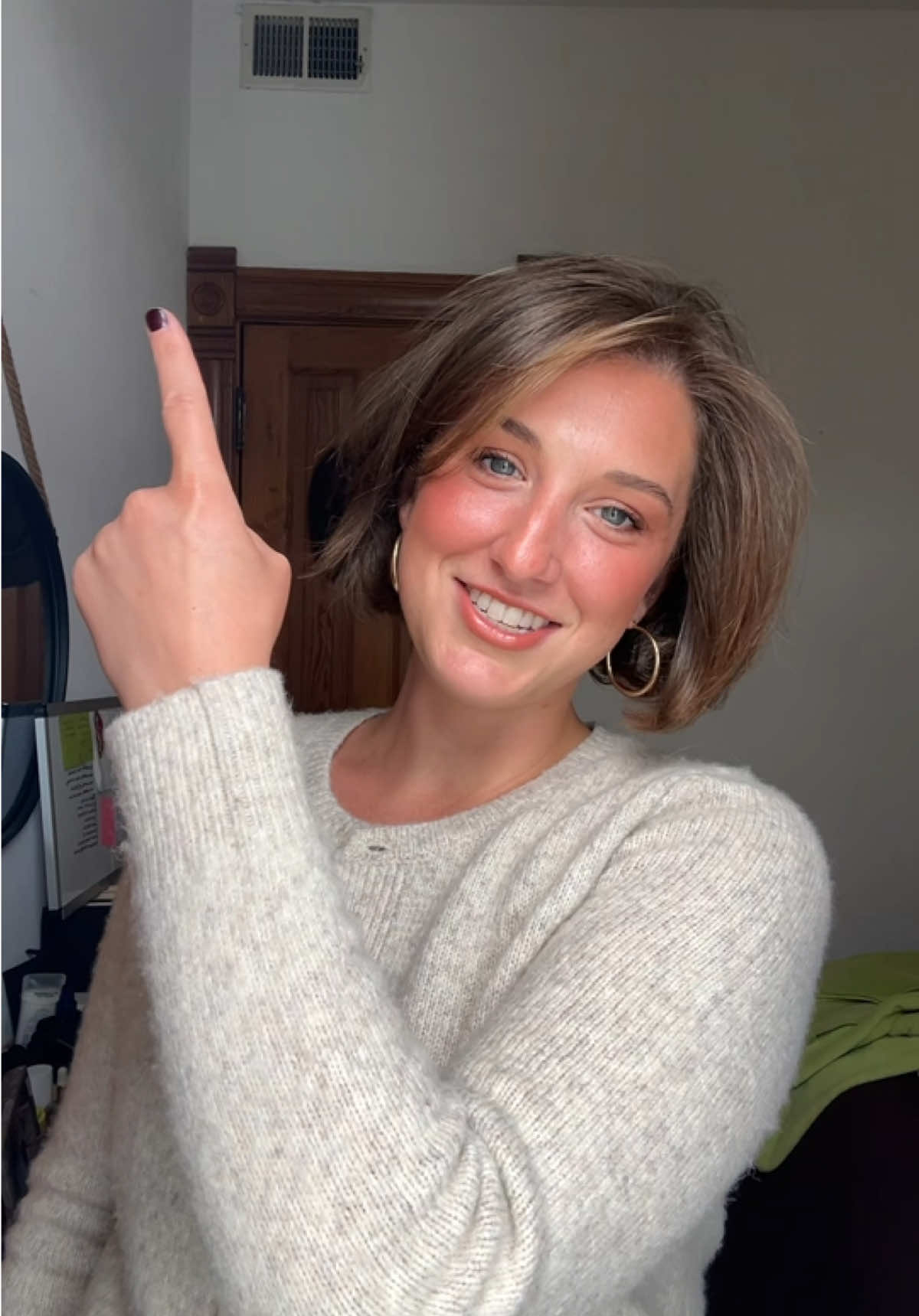 @caraleighclinton