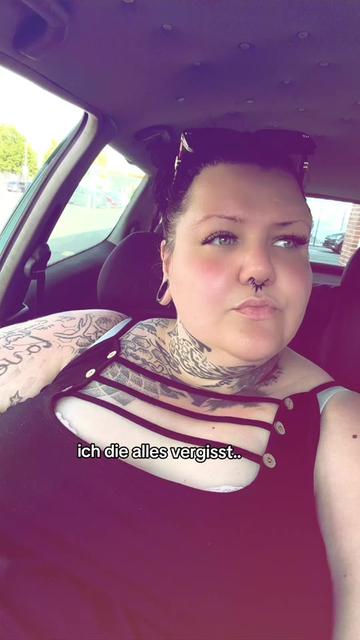 @ChuckyDerMörderMops