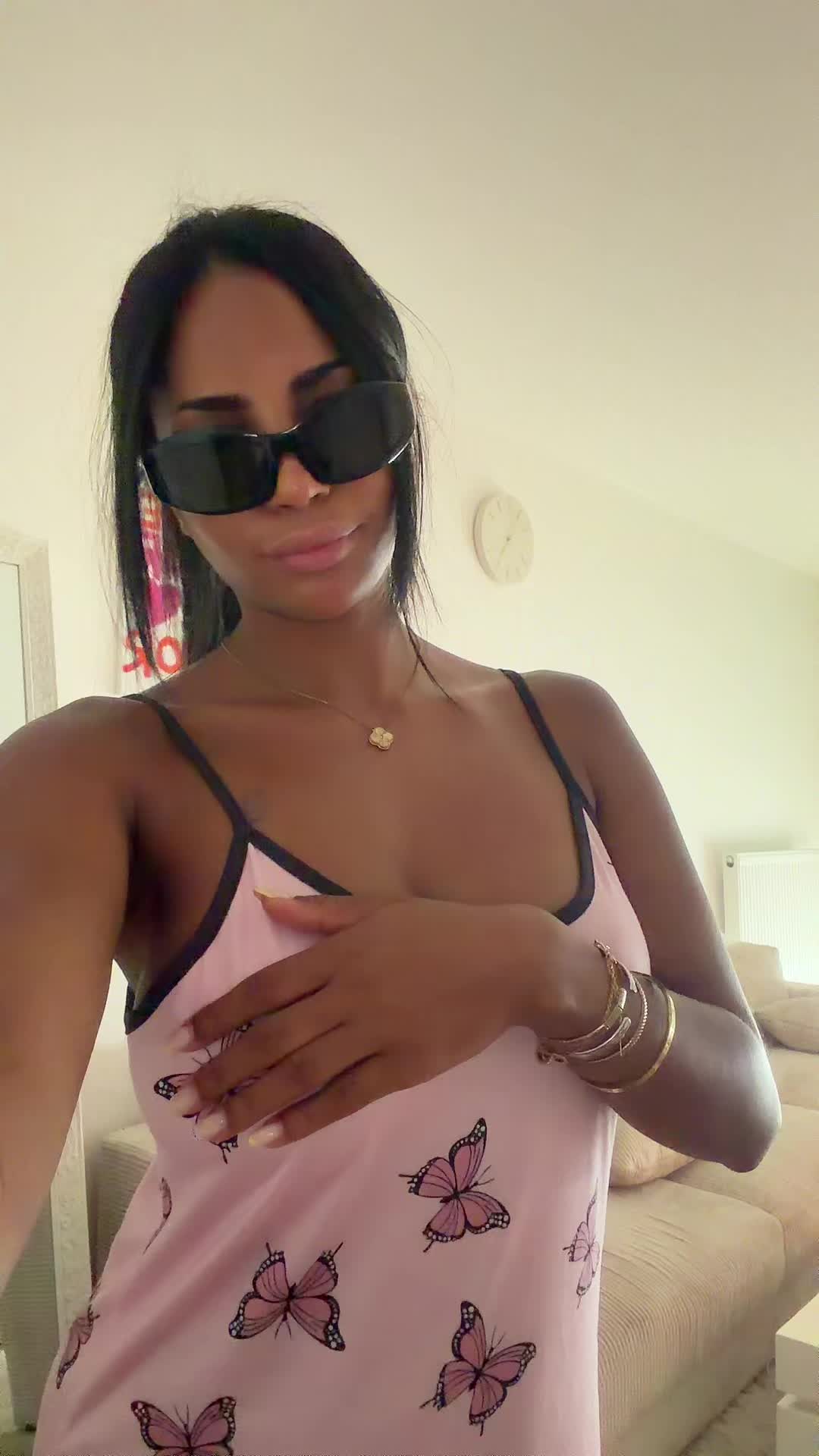 @LULU 🦦