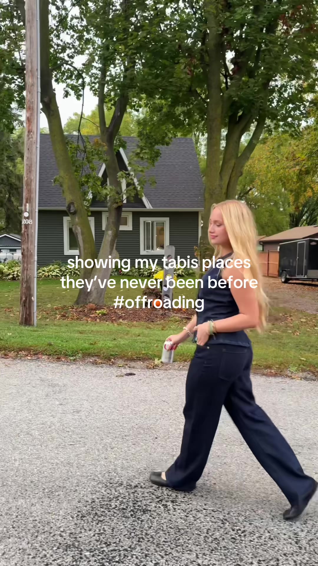 @avaellen