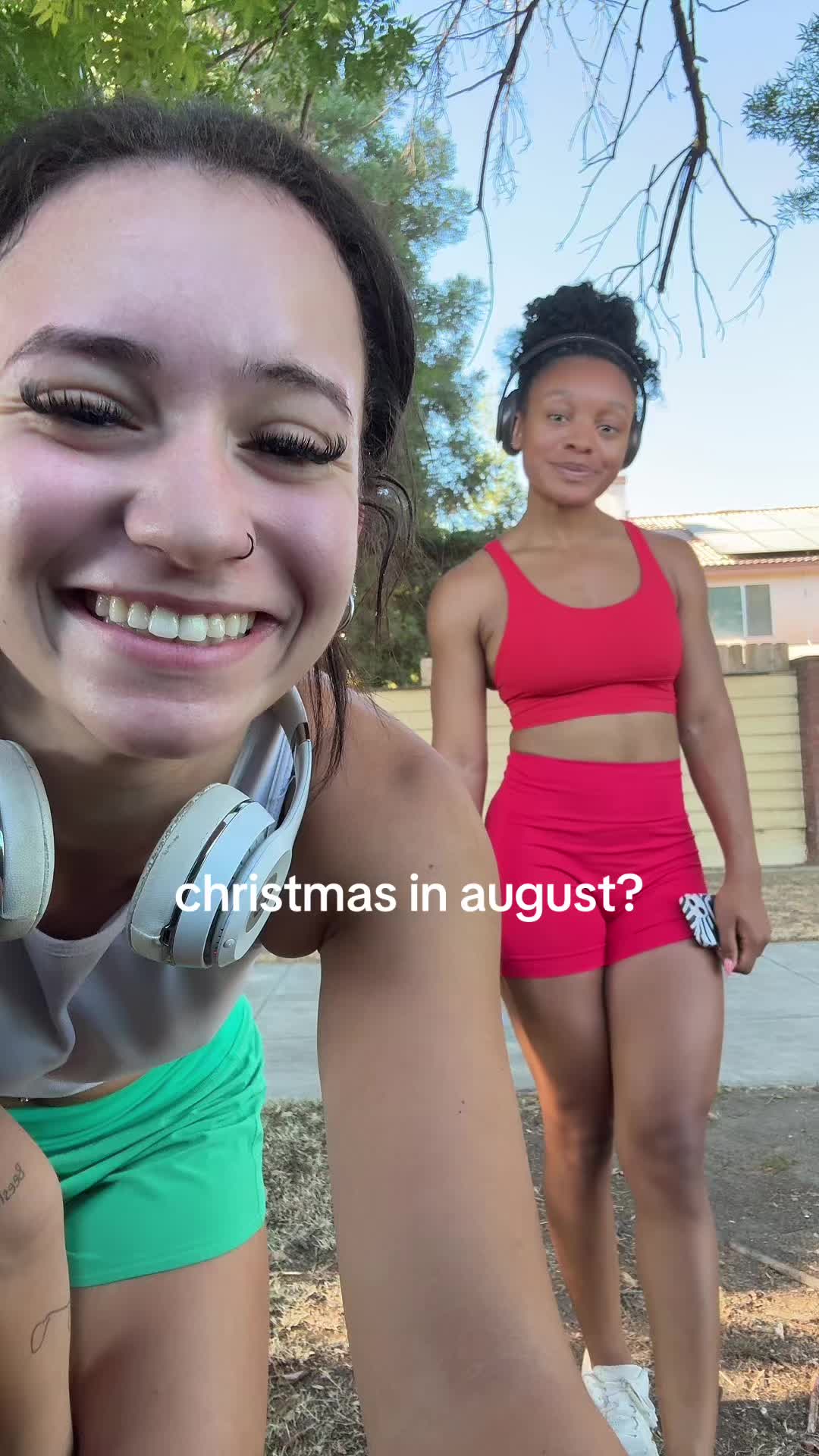 @B 🐝