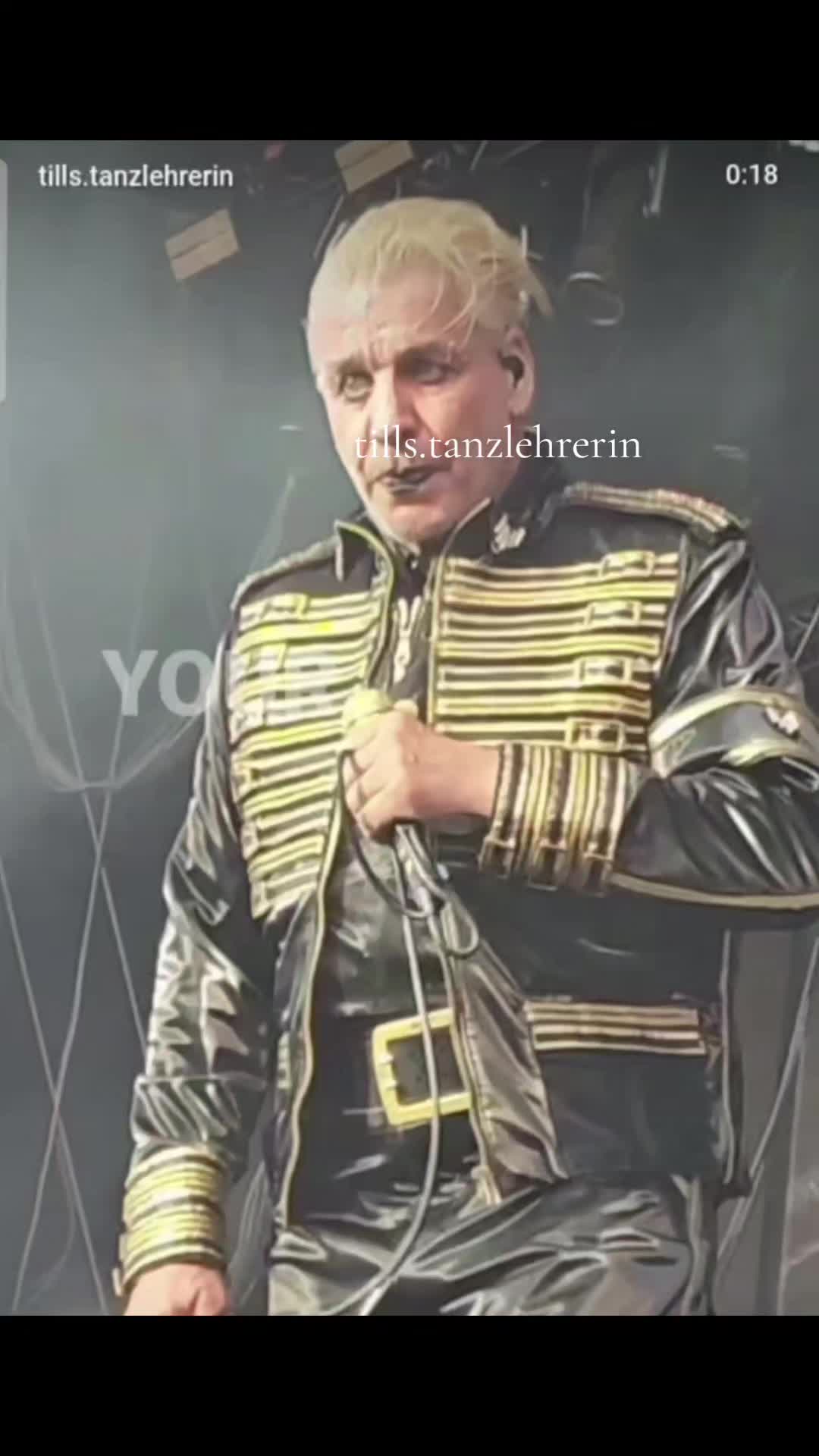 @Tills Tanzlehrerin