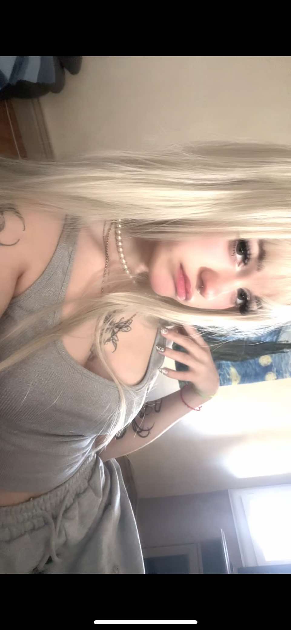 @✮ ⋆ ˚。𖦹 ⋆。°✩