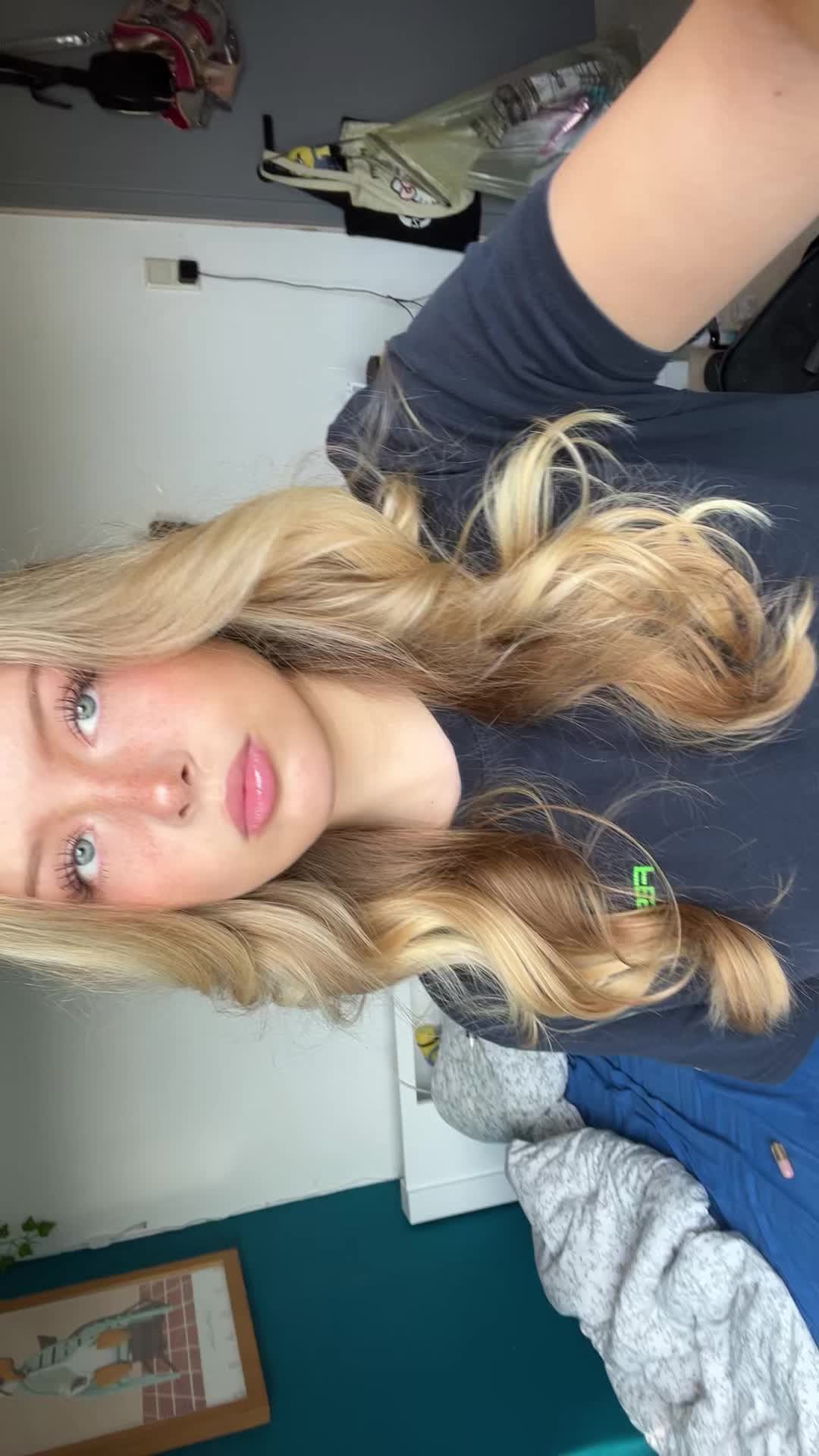 @👸