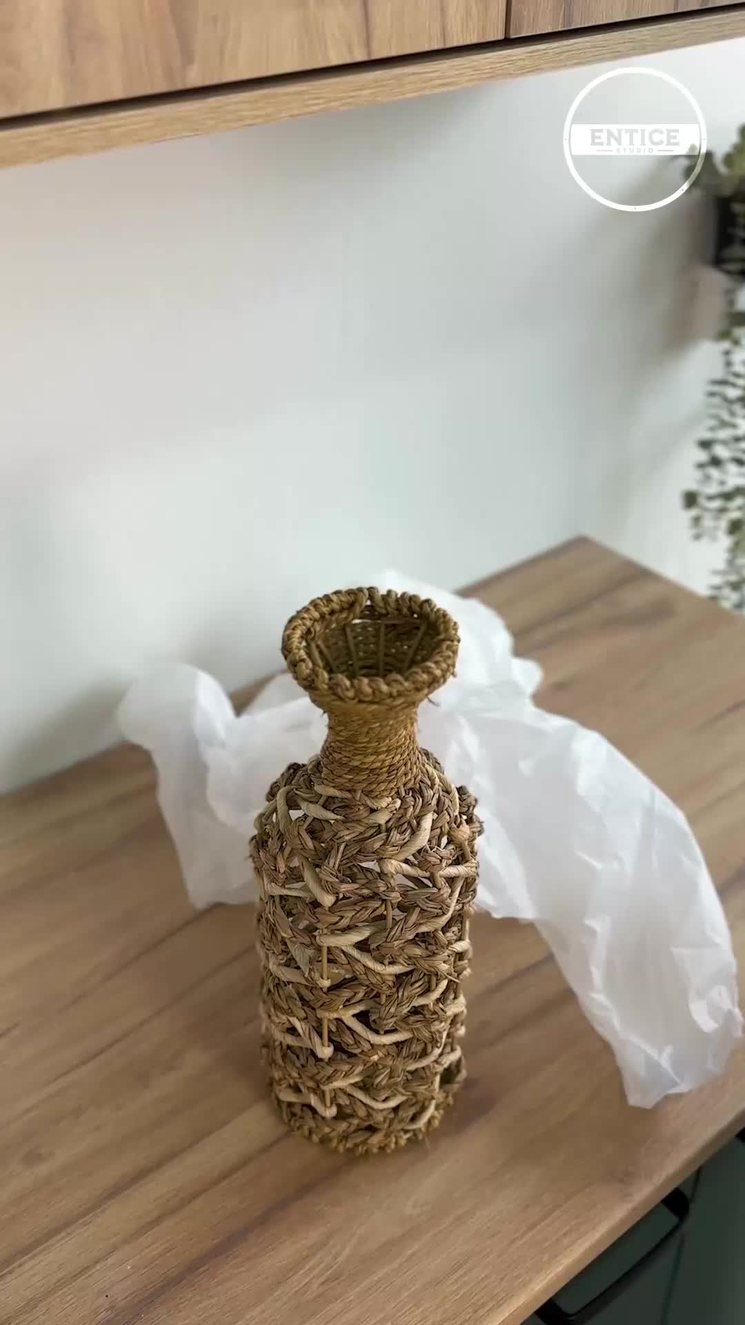 @theenticestudio