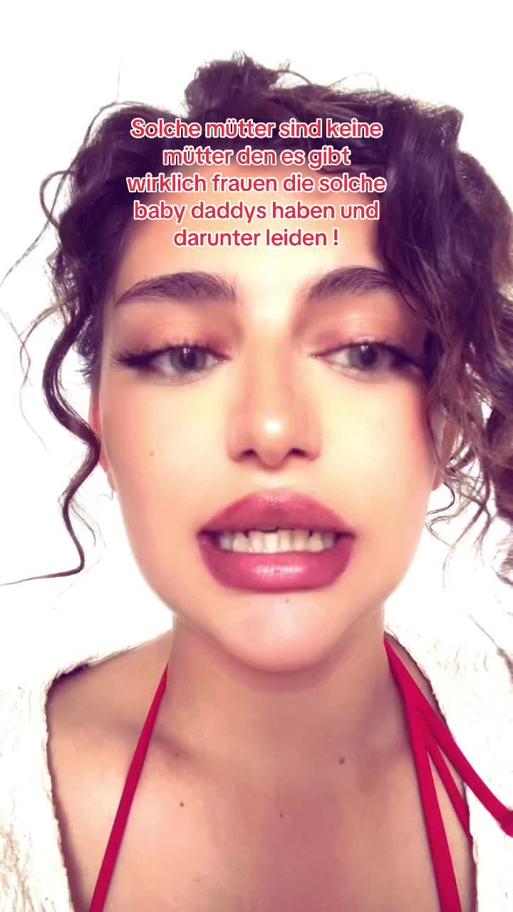 @MiraBks