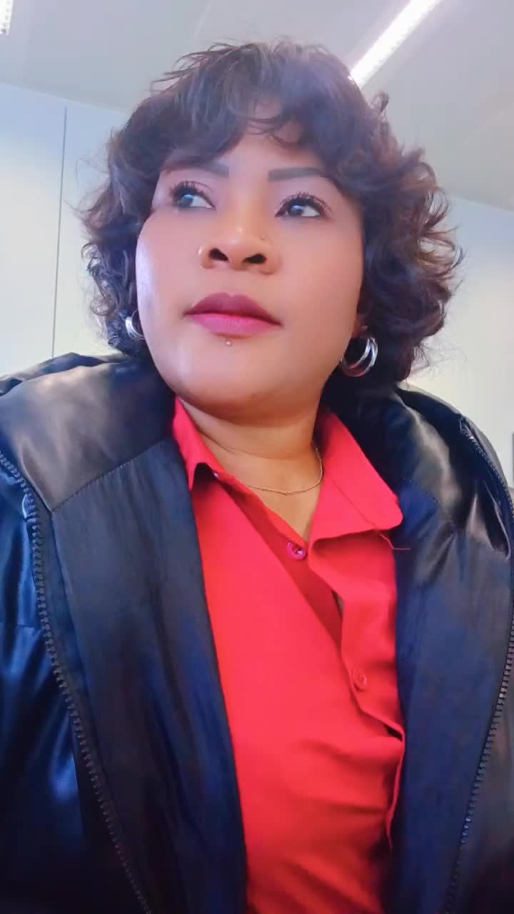@reine m&egrave;re de Guin&eacute;e