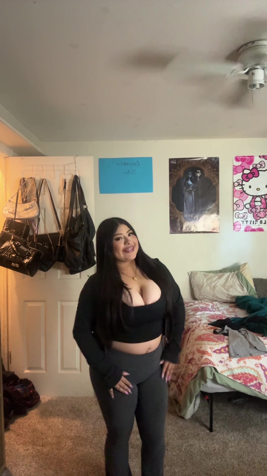 @lani________