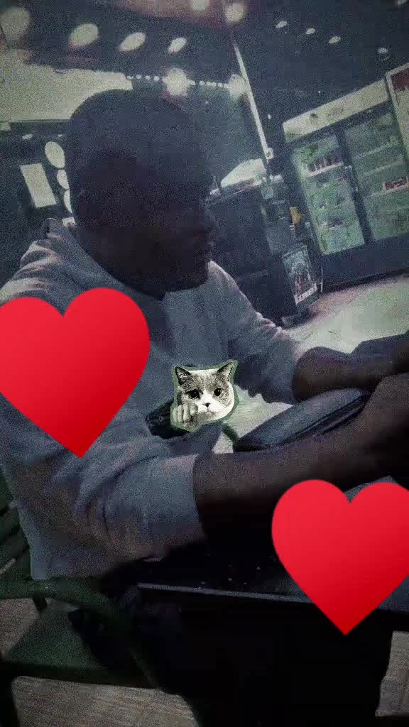 @chakira ๐
๐ธ