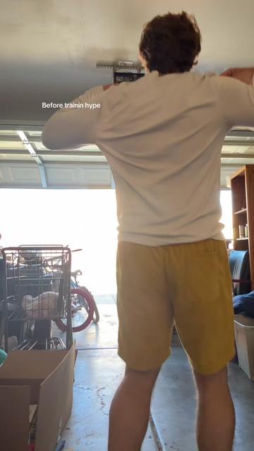 @justarandomwhiteguy