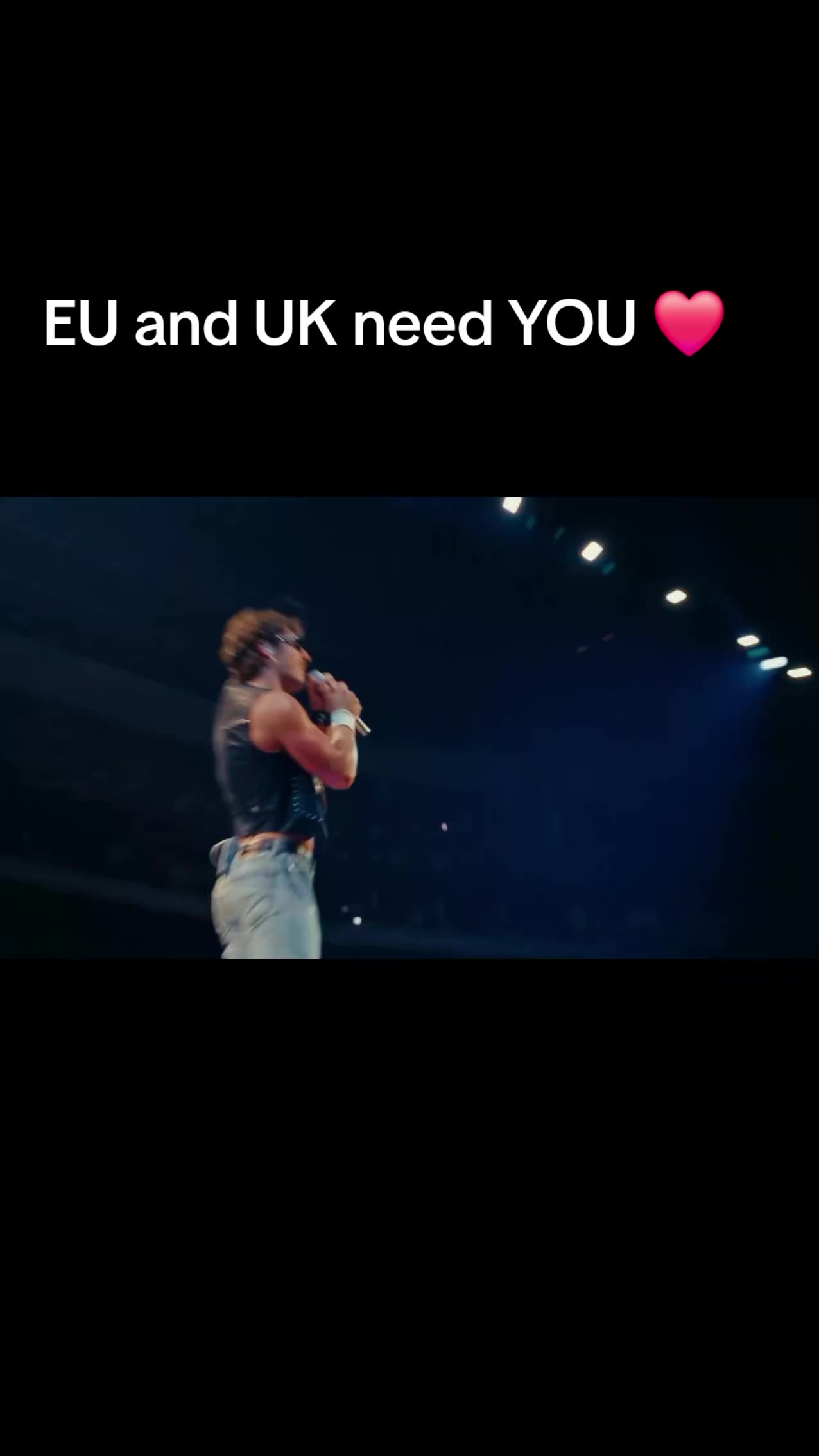@Laura❤️BOONE🇮🇹