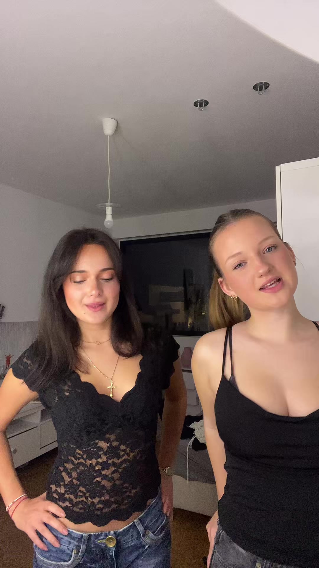 @amelie.cgn508