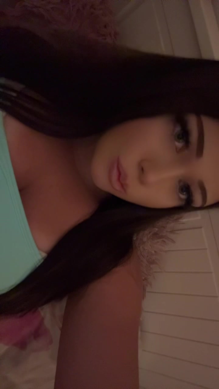 @🎀𝓜𝓪𝓻𝓽𝔂𝓷𝓴𝓪🎀