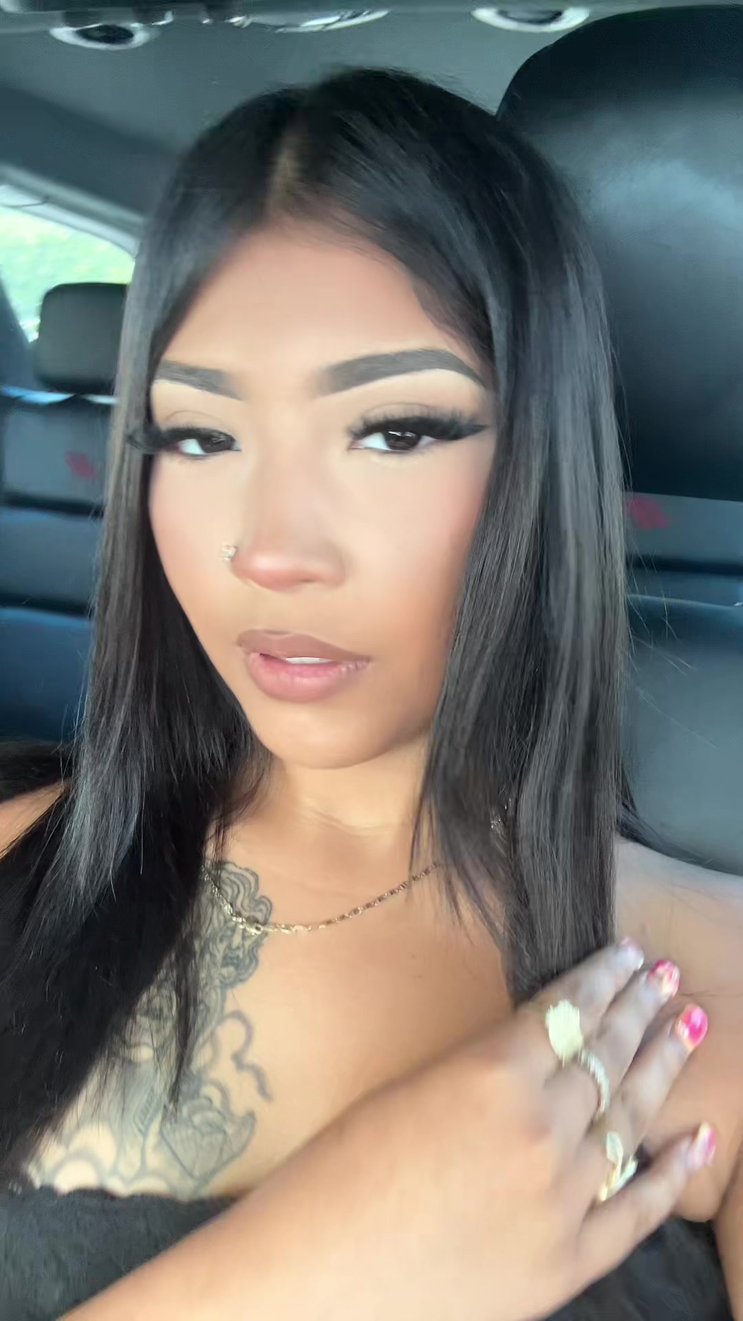 @y