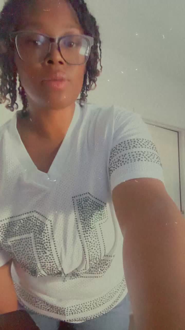 @AquariusBabe