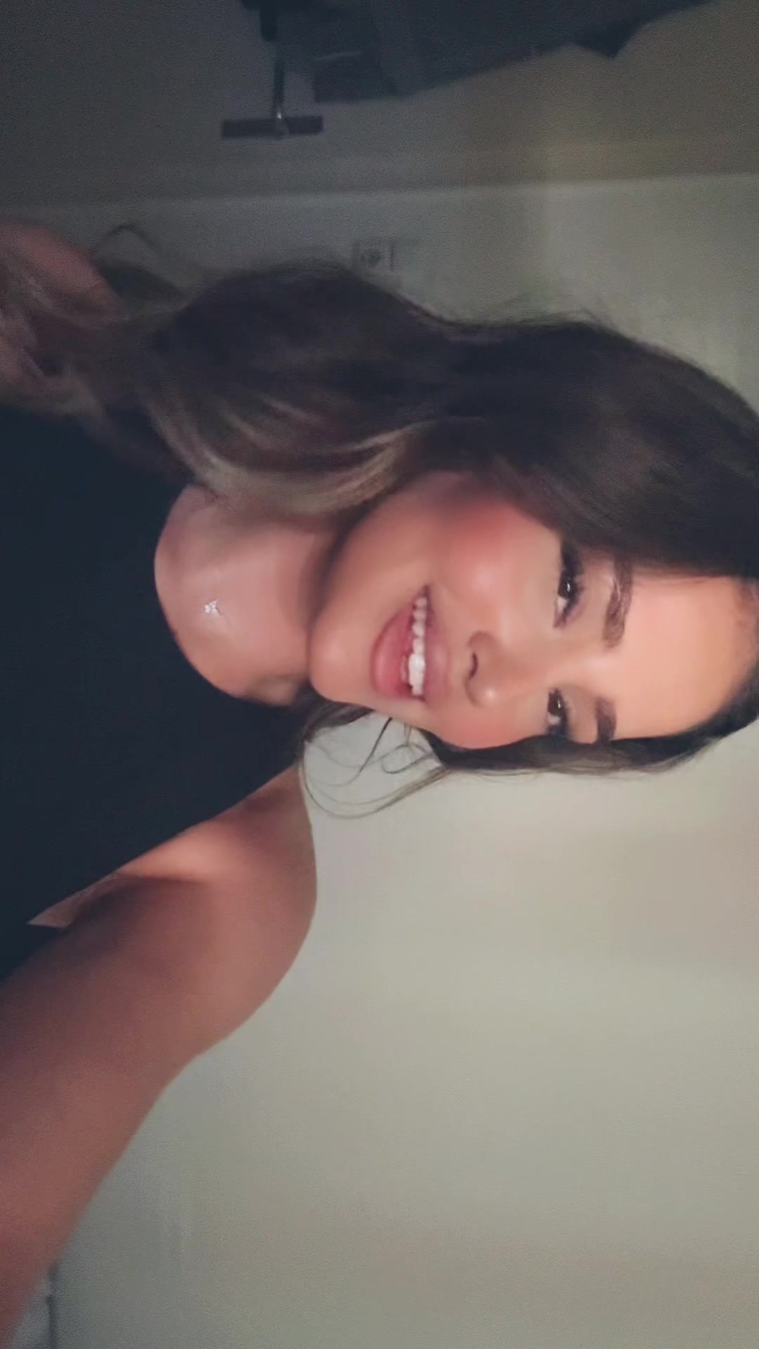 @viiola.s