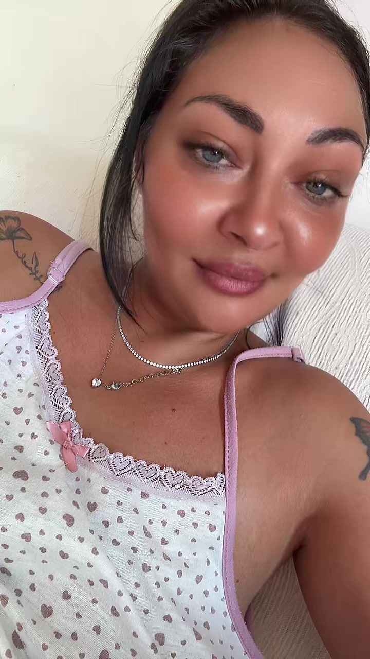 @Ele 🌼🌼🌼