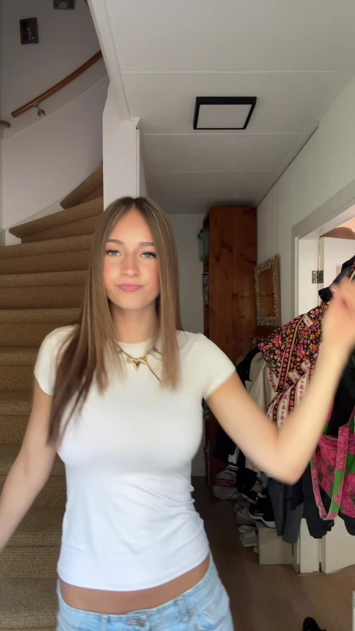 @𝓜𝓪𝓷𝓭𝔂 𝓻𝓸𝓮𝓵𝓵𝓲𝓮𝓼