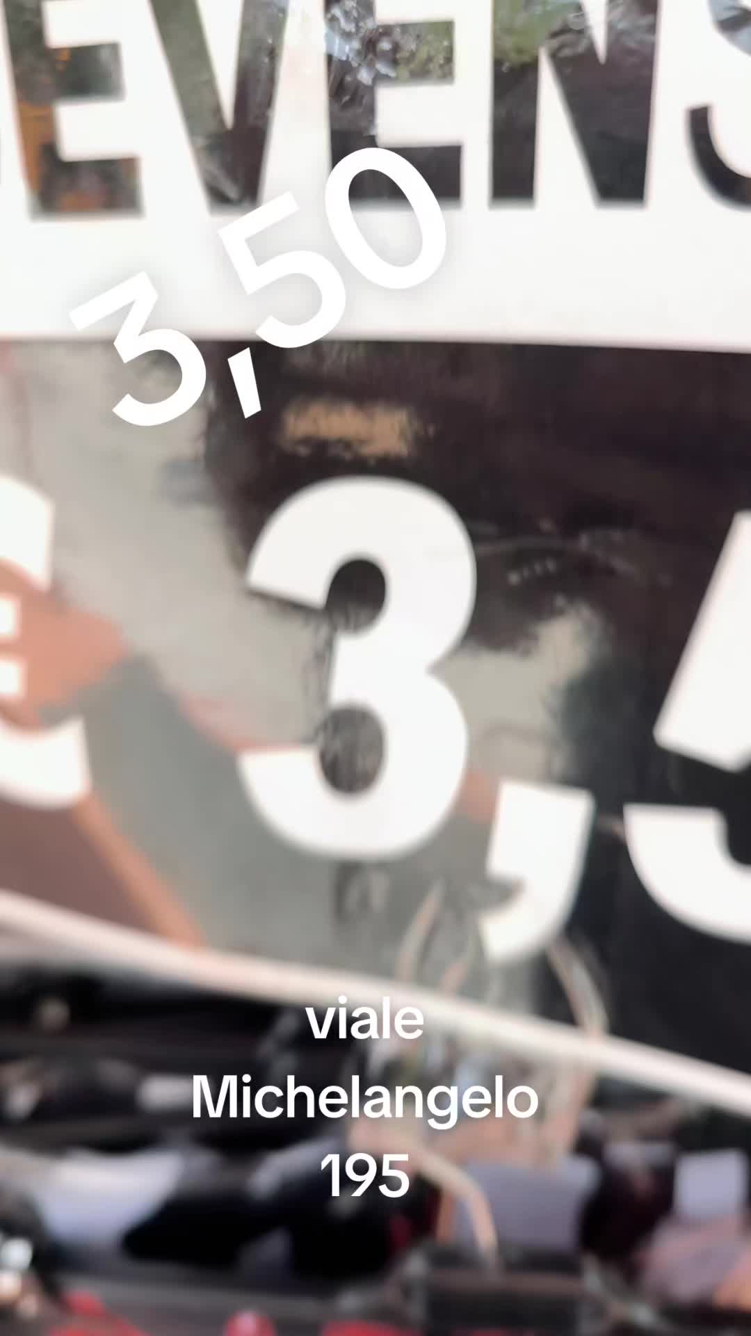 @sevenstorevialemichelangelo195
