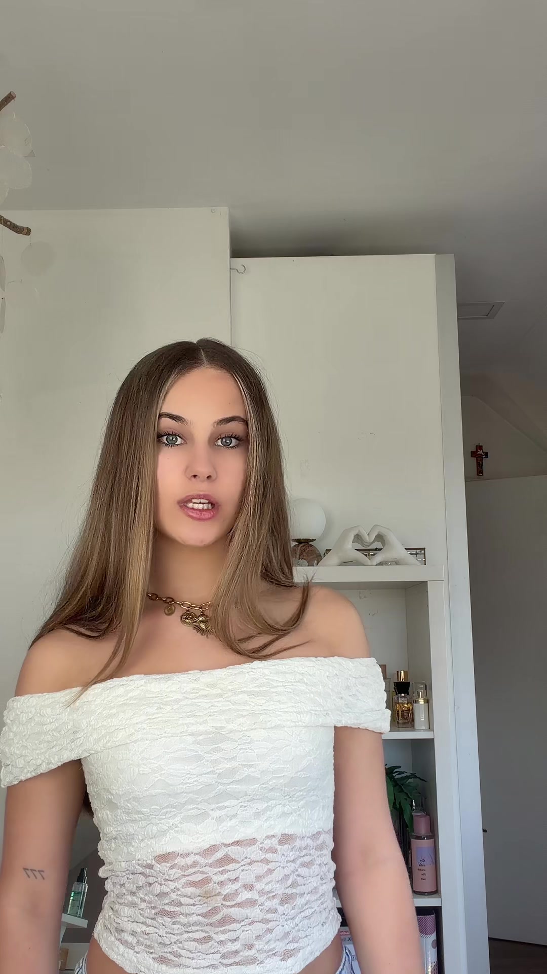@Sophia