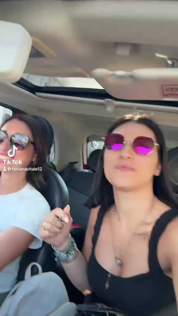 @Lia Longobardi