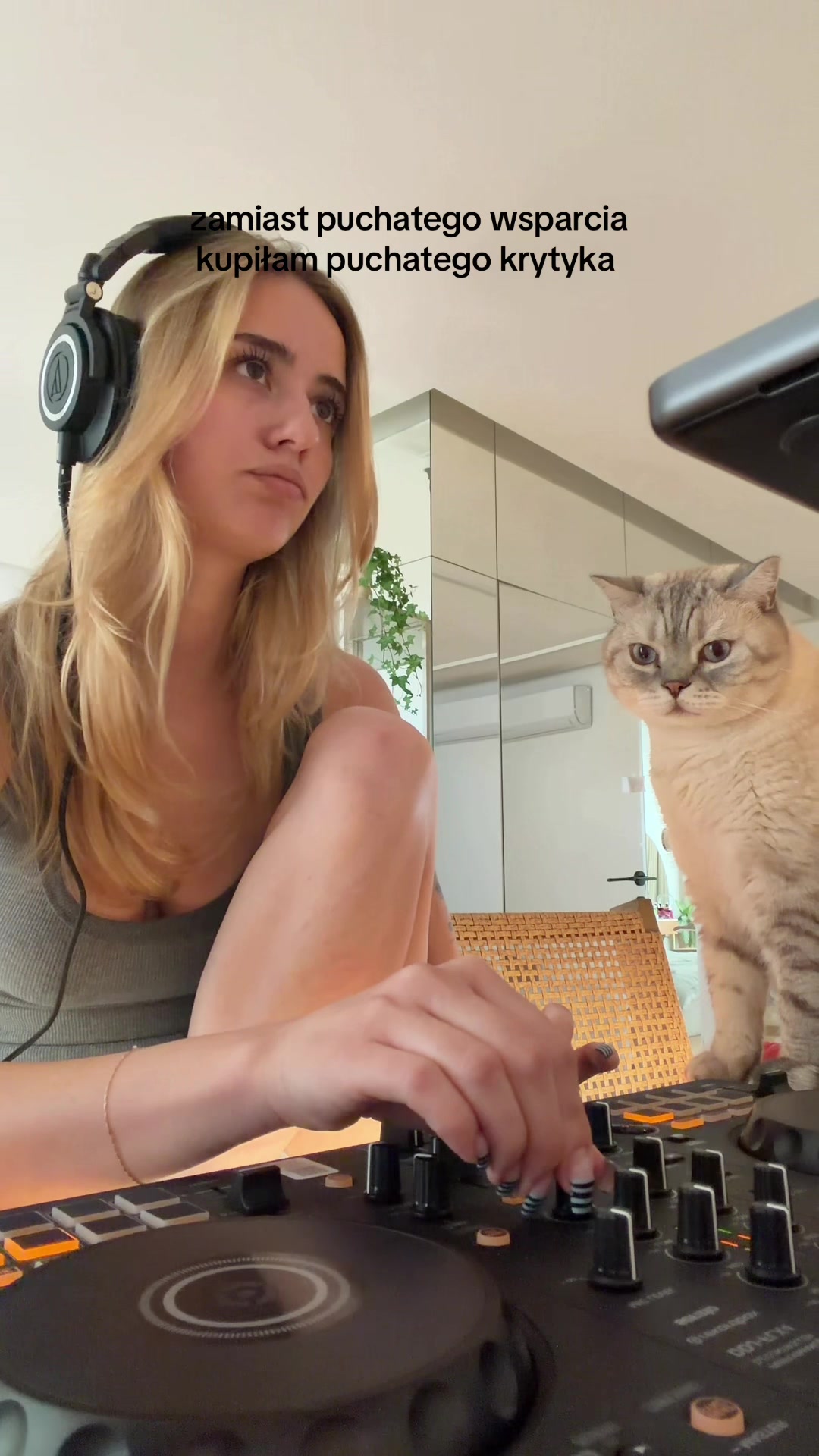 @Julia Kostera