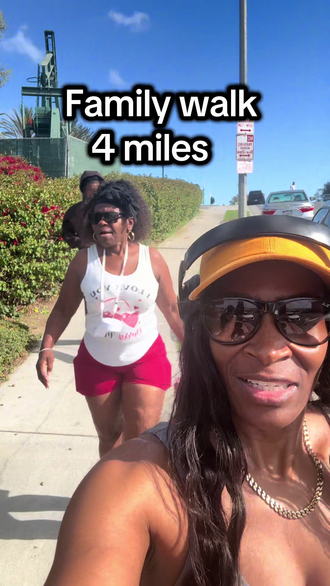 @Tee_ snatchd 🧘🏾♀️