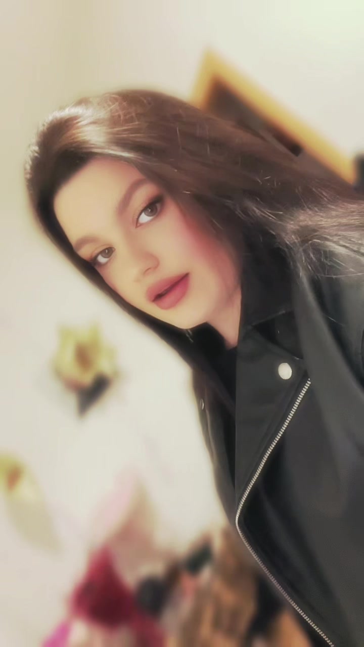 @annusschkaa