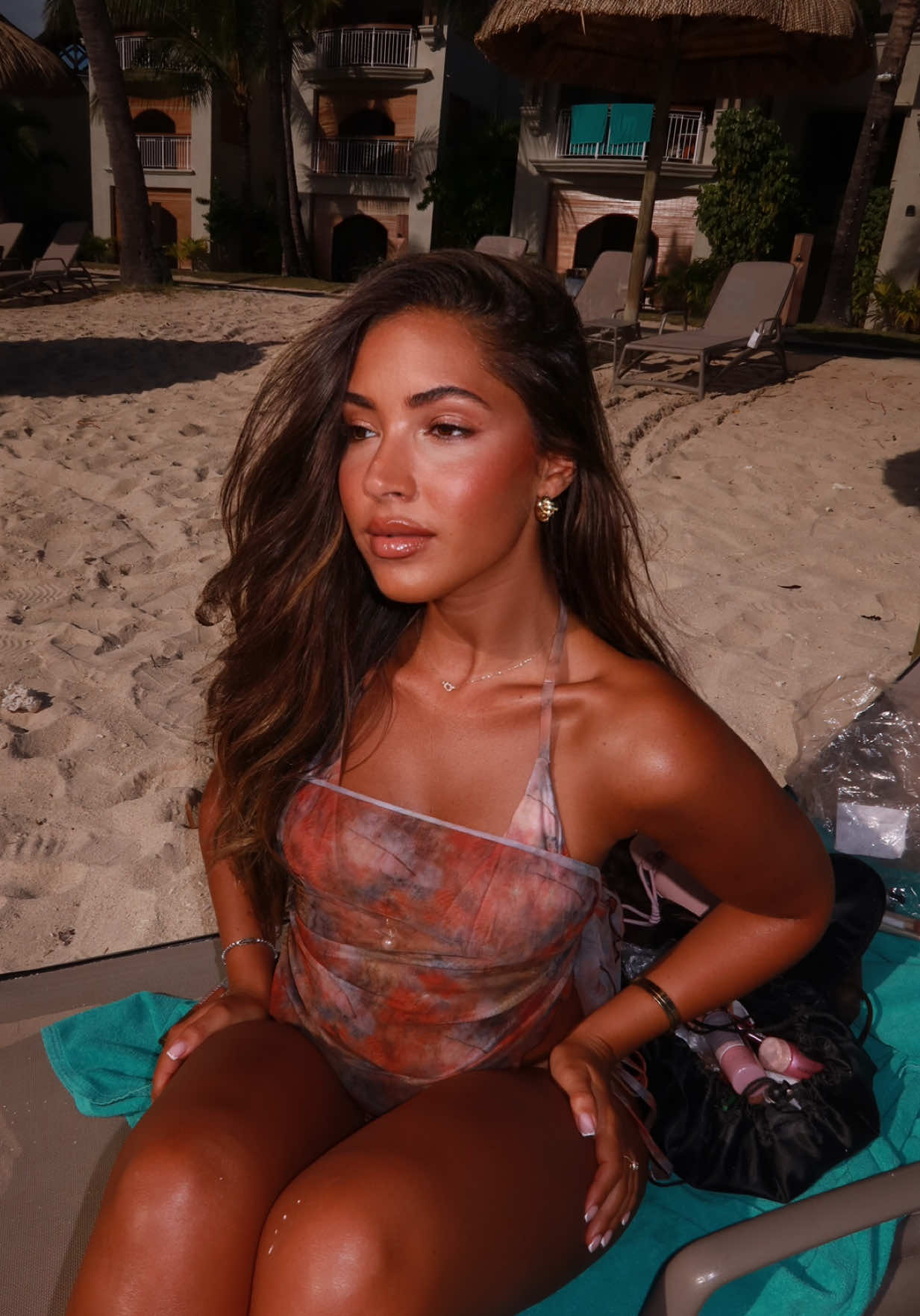 @myriamshaiek