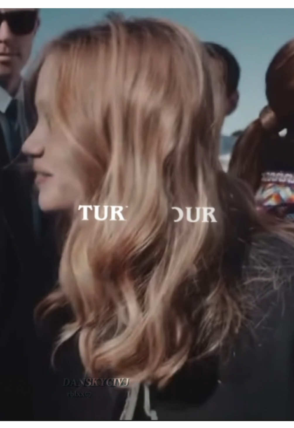 @𝐝𝐚𝐧𝐬𝐤𝐲𝐜𝐢𝐯𝐣